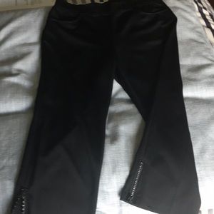 Women’s capris - NWOT
